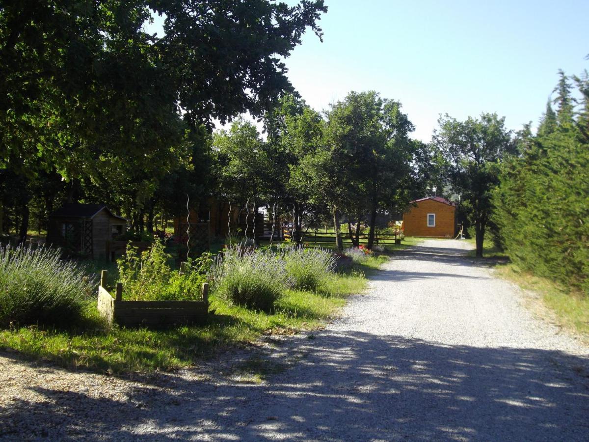 Chalet 2 Pers. + Bebe Montolieu Екстер'єр фото