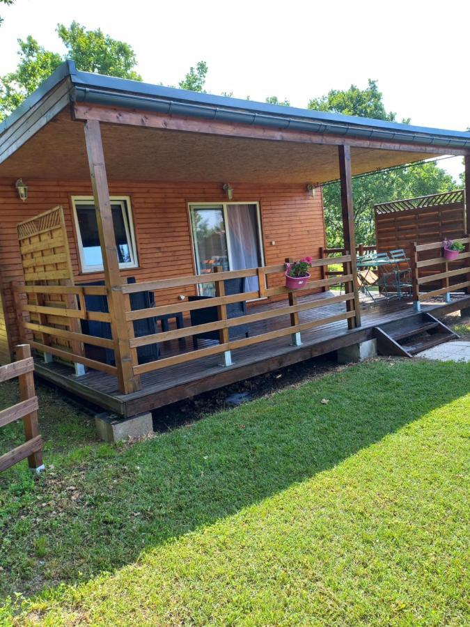 Chalet 2 Pers. + Bebe Montolieu Екстер'єр фото